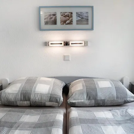 - Strandnah Holiday home