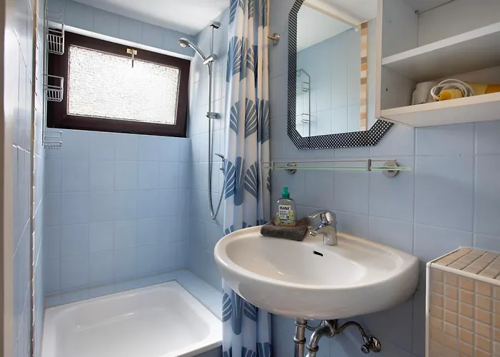 - Strandnah * הרינגסדורף